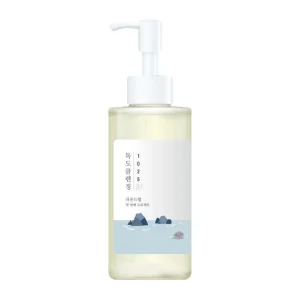 1025 Dokdo Cleansing Oil by Round Lab