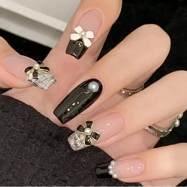 Bow Faux Pearl Rhinestone Alloy Nail Art Decoration (various designs) / Set by Monoe