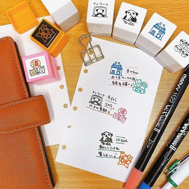 Cartoon Plastic Stamp by OH.Leely