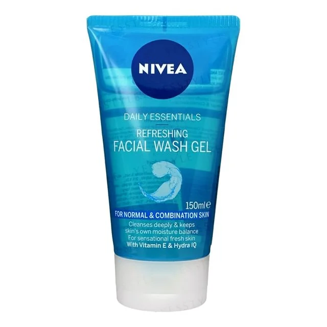 Daily Essentials Refreshing Facial Wash Gel by NIVEA