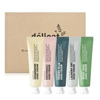Dlicat Hand Cream Set by MediFlower