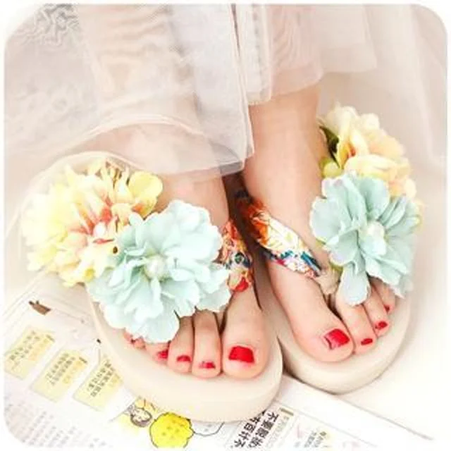 Flower Applique Flip Flops by Momoi