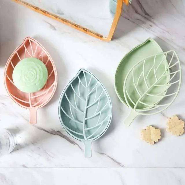 Leaf Plastic Soap Holder / Set by Lazy Corner