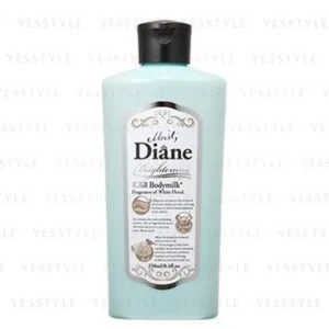 Moist Diane Perfect Beauty White Floral Body Milk by NatureLab