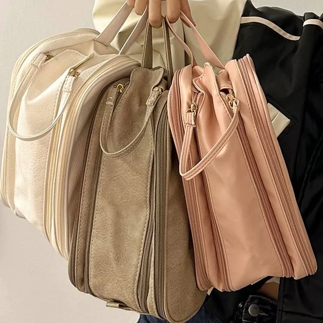 Plain Travel Shoe Bag by Momoi