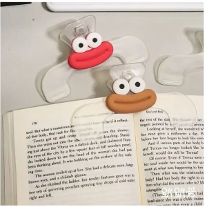 Plastic Binder Clip / Cartoon Adhesive Decoration / Set by Momoi