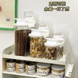 Plastic Food Container (Various Designs) by Momoi