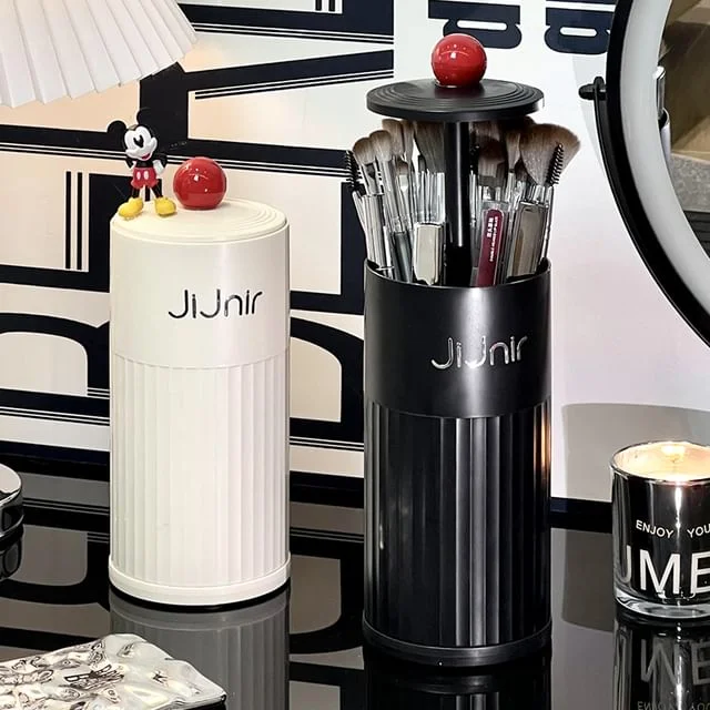 Plastic Makeup Brush Holder by Lazy Corner