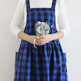 Pocket-Detail Gingham Apron by Iswas