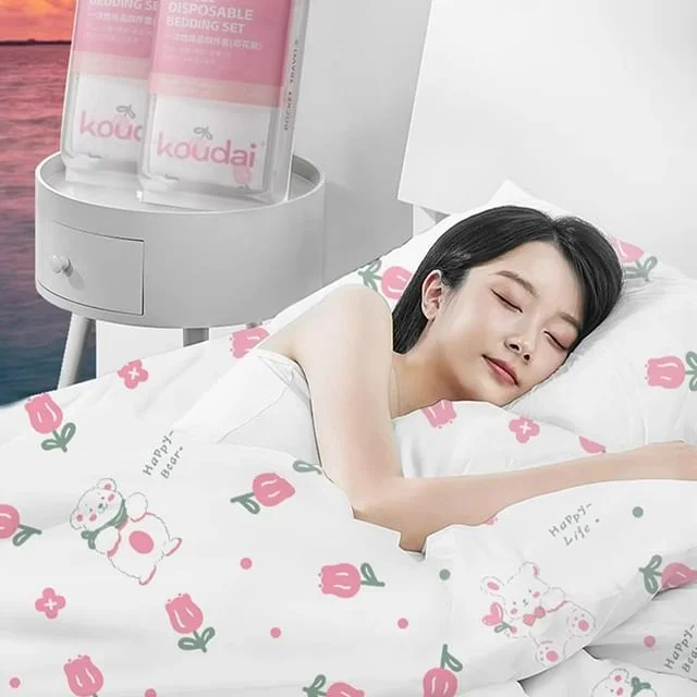 Print Travel Disposable Bedding Set / Set (Various Designs) by Evorest Bags