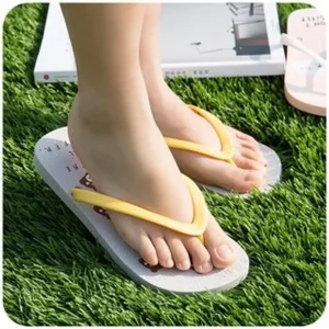 Printed Flip Flops by Momoi