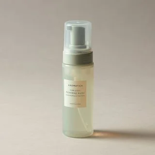 Pure & Soft Feminine Wash Chamomile & Tee Tree by Aromatica
