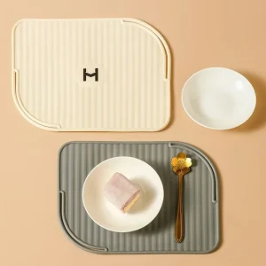 Silicone Hair Straightener Heat Resistant Pad by Home Simply