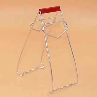 Stainless Steel Dish Clamp by Evora