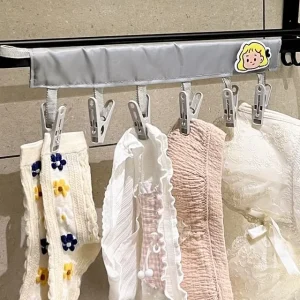 Travel Foldable Clothes Hanger by Momoi