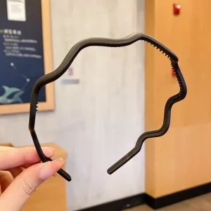 Wavy Headband by Evora